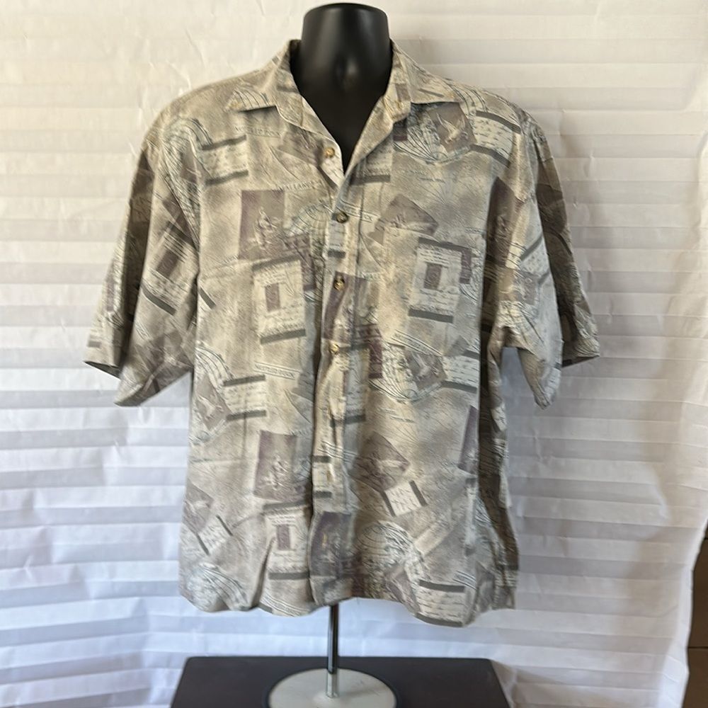 Ducks Unlimited Men’s Large Casual Button Up Shirt Khaki Purple